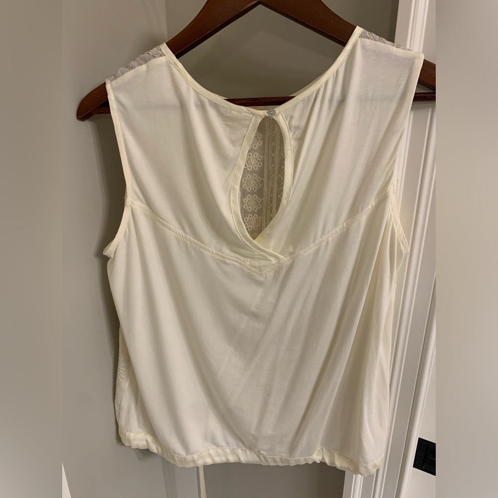 Embroidered Ivory Sleeveless Blouse | Anthropologie & Tiny size M - Picture 3 of 5